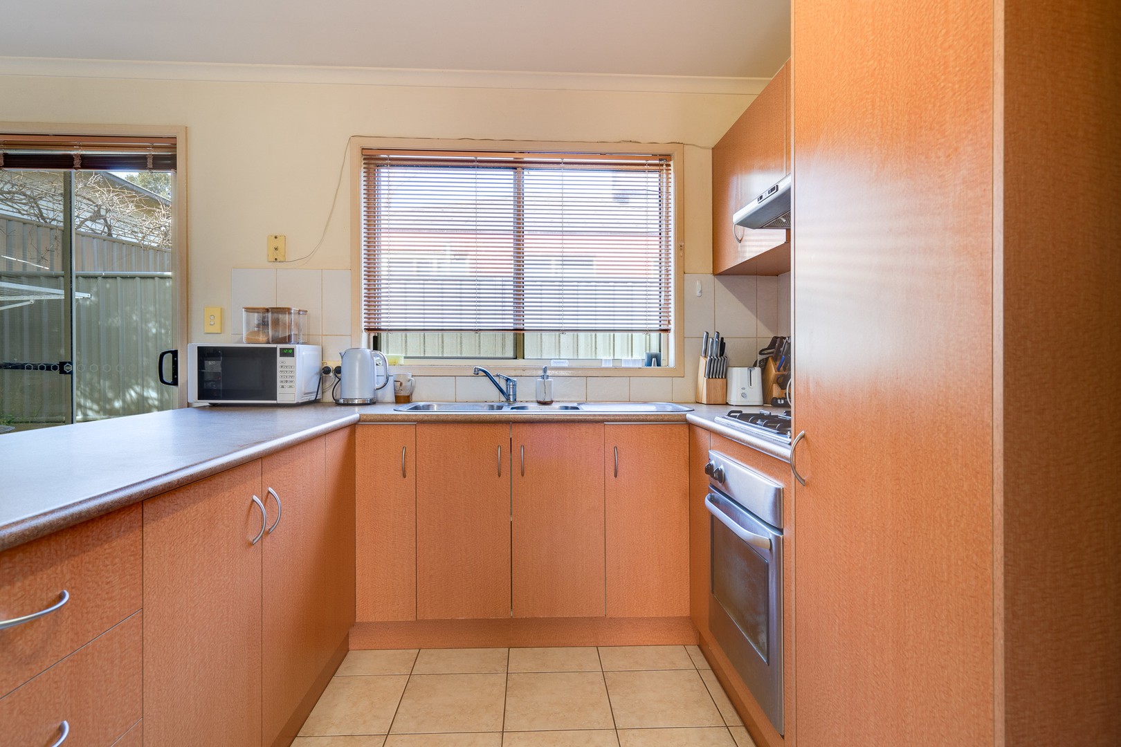 1/27 Little Breen StreetQuarry Hill, VIC 3550  - Leased, Quarry Hill - Thumbnail 3