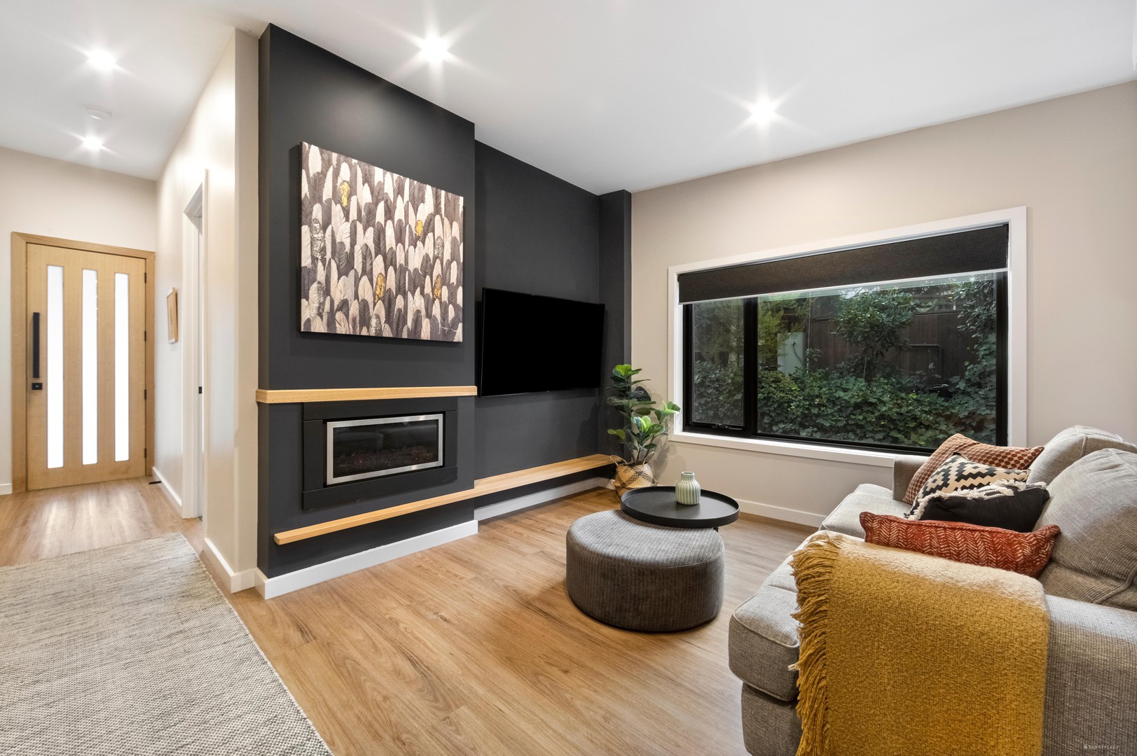 1/27 Park West Road, Eltham, VIC 3095 - Thumbnail 2 - 25/03/2026