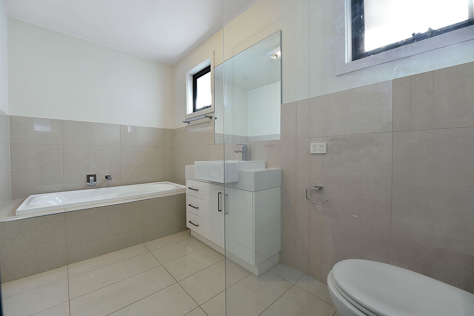 1/27 Pearl Street, Niddrie, VIC 3042, Niddrie - Thumbnail 4