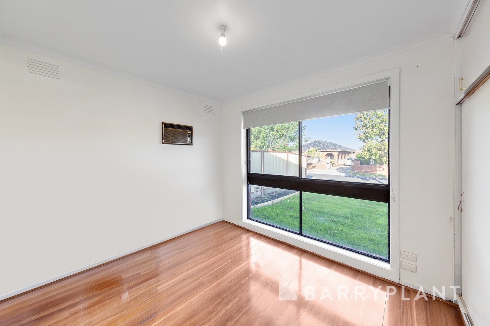 1/27 Reaburn Avenue, St Albans, VIC 3021, St Albans - Thumbnail 6