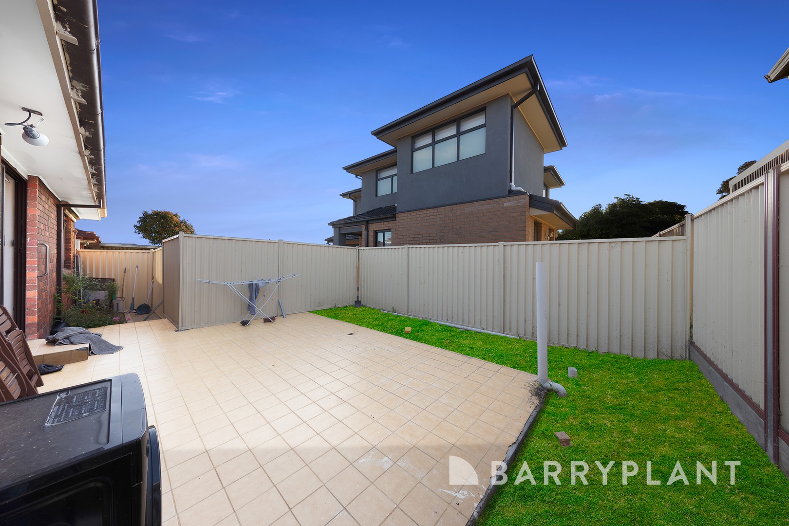 1/27 Reaburn Avenue, St Albans, VIC 3021, St Albans - Thumbnail 8