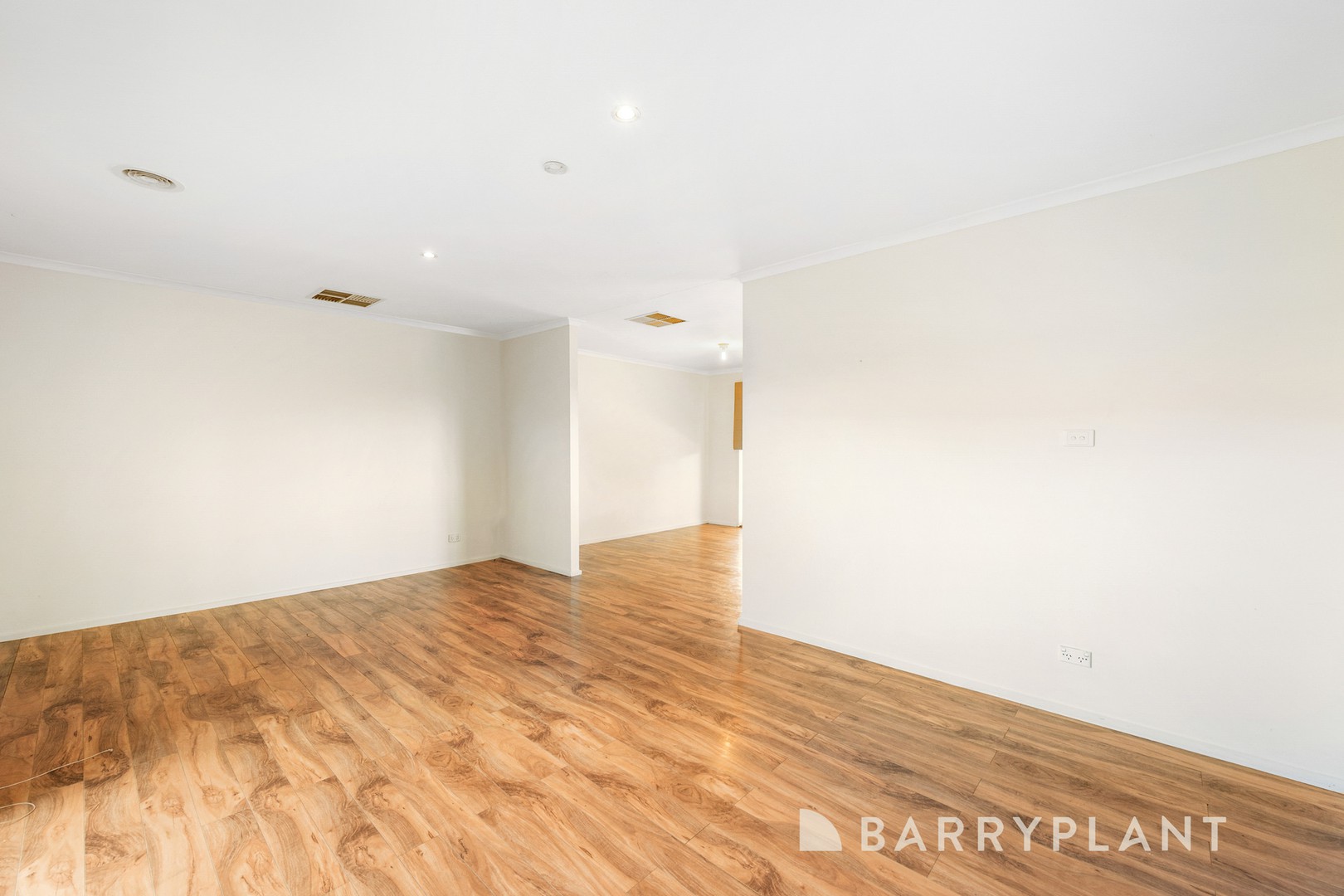 1/27 Rees Road, Melton South, VIC 3338, Melton South - Thumbnail 2