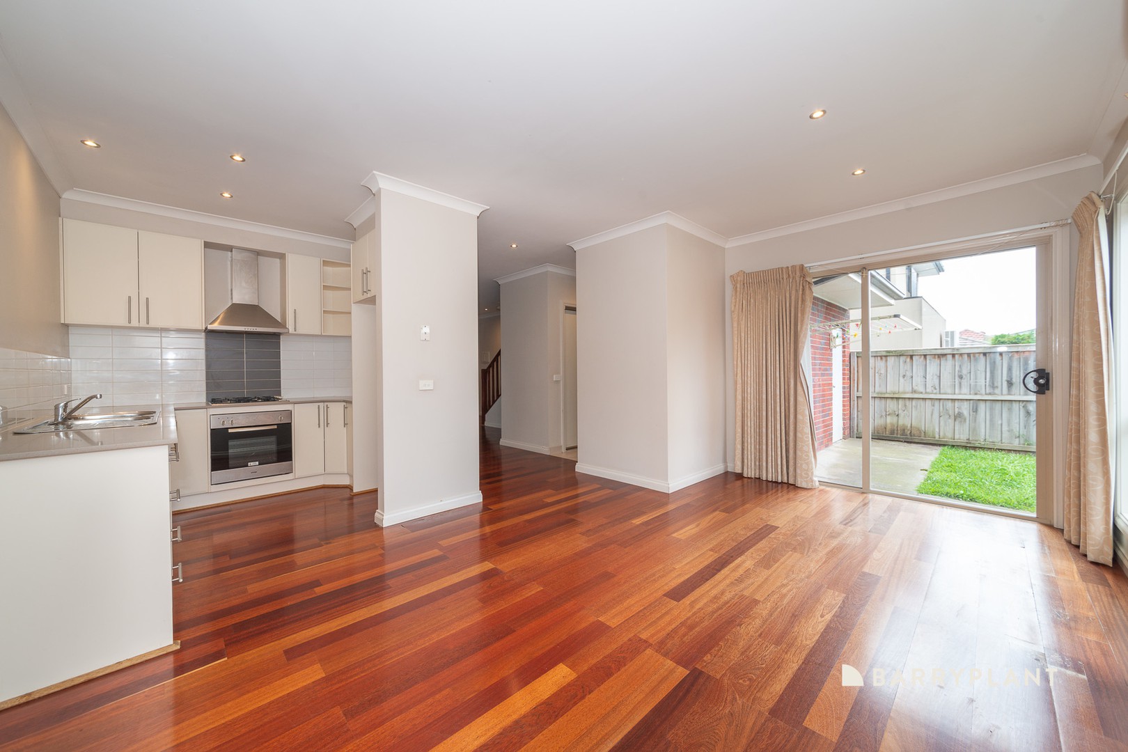 1/27 Snell Grove, Pascoe Vale, VIC 3044, Pascoe Vale - Thumbnail 3