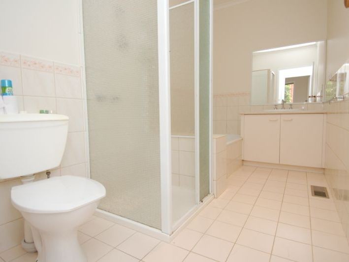 1/28-30 Hoban Avenue, Montmorency, VIC 3094, Montmorency - Thumbnail 8