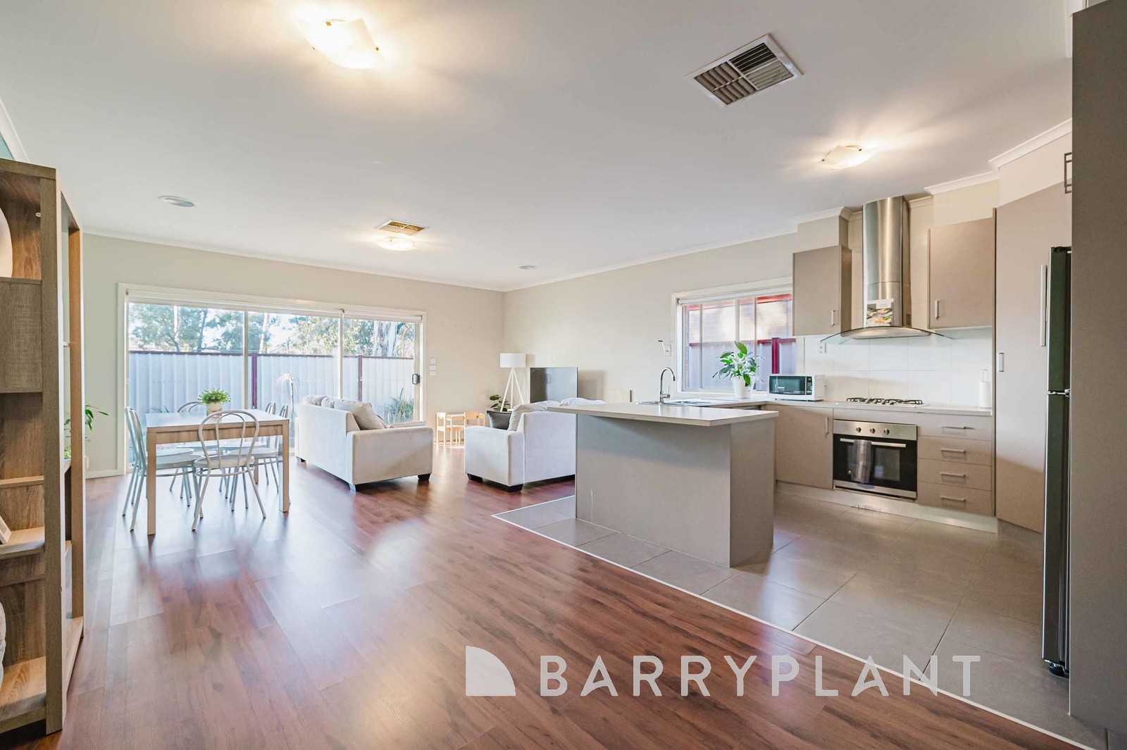 1/28 Coburns Road, Melton South, VIC 3338, Melton South - Thumbnail 4