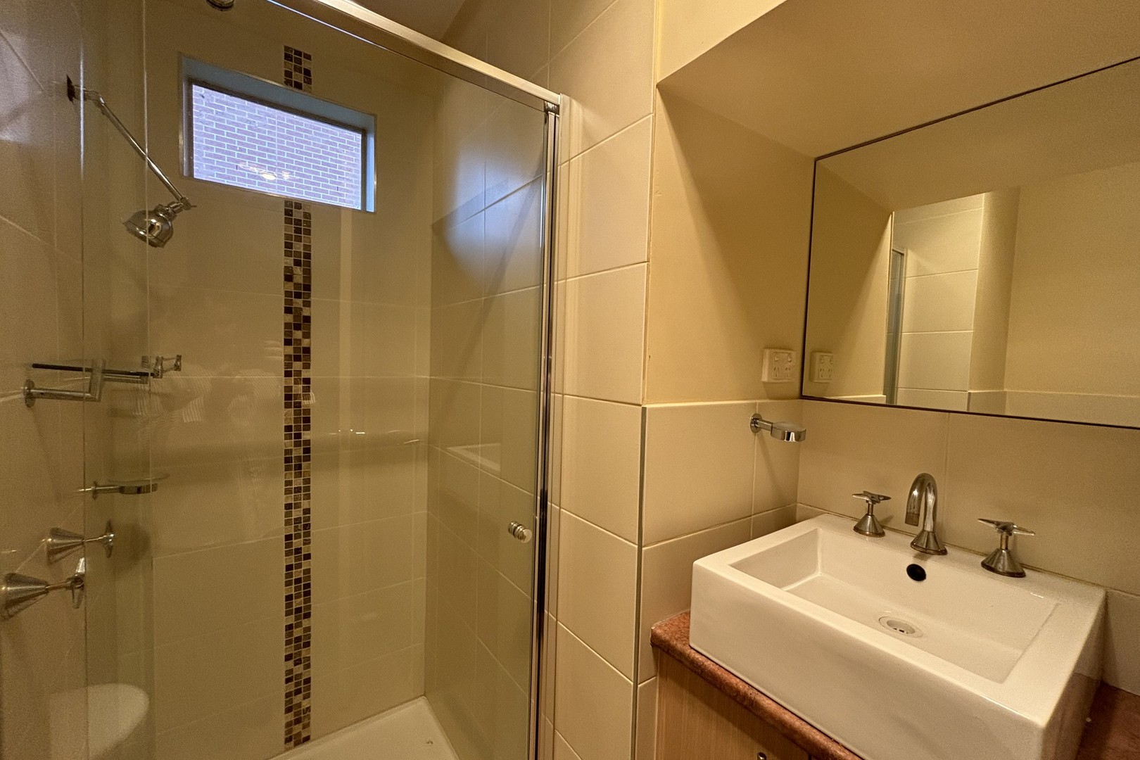 1/29 Barwon Avenue, Reservoir, VIC 3073, Reservoir - Thumbnail 4