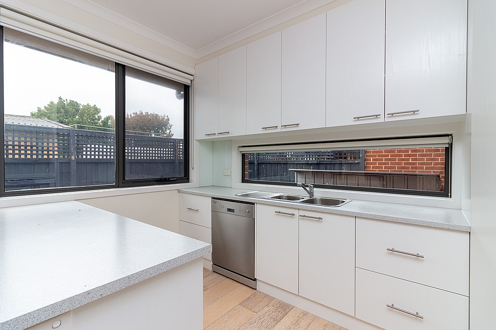 1/29 Mitchell Street, Seaford, VIC 3198, Seaford - Thumbnail 2