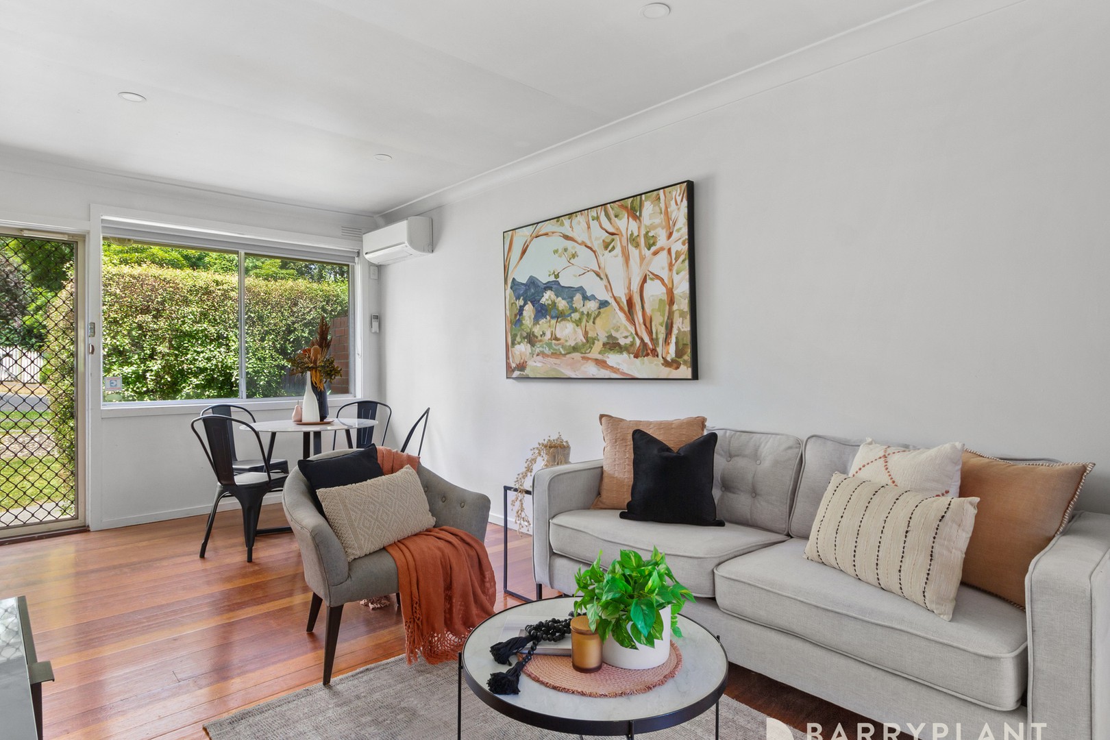 1/2A Linlithgow Street, Mitcham, VIC 3132, Mitcham - Thumbnail 2