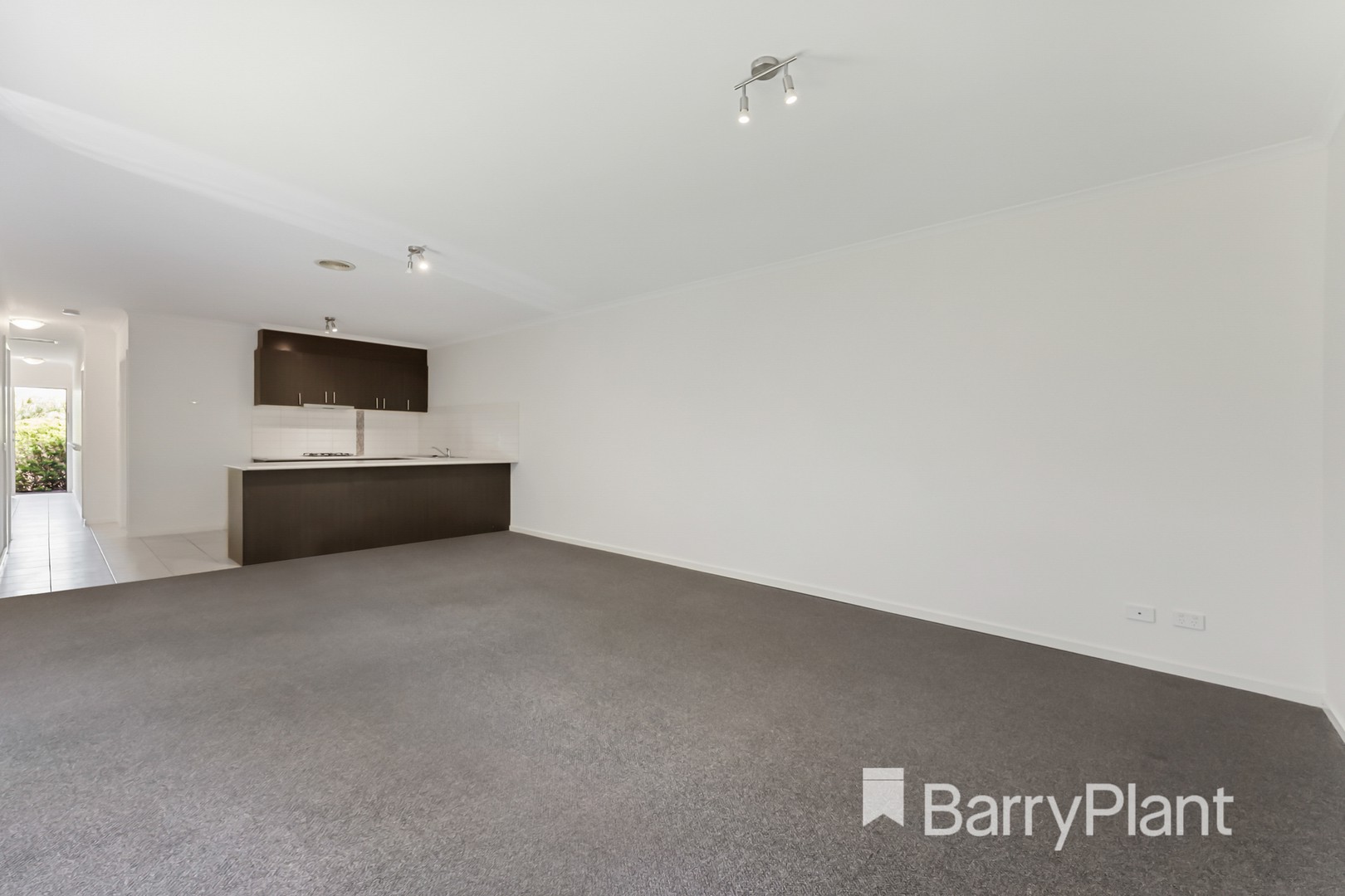 1/3-11 Retford CloseWerribee, VIC 3030, Werribee - Thumbnail 7