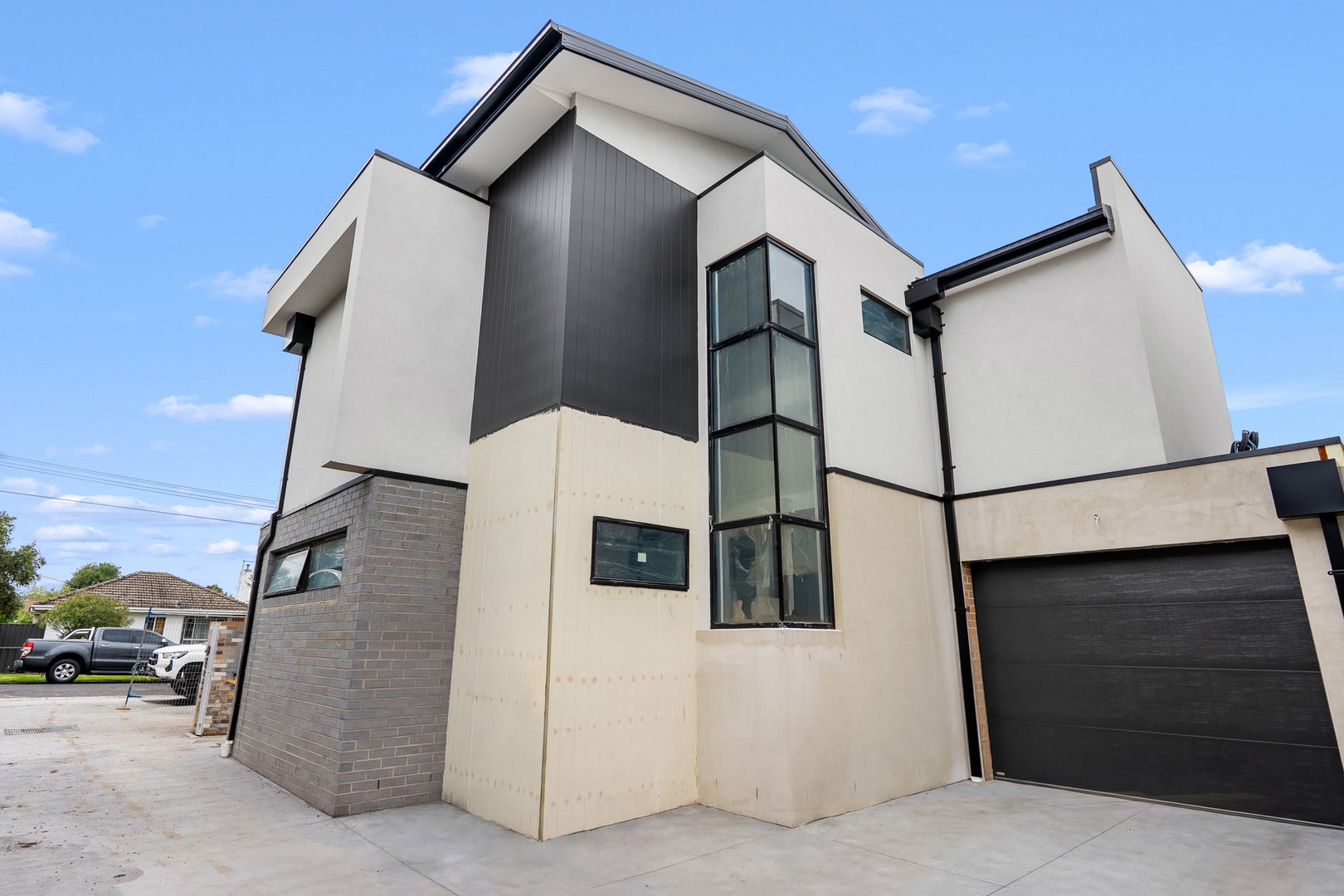 33 Marlborough Street, Fawkner, VIC 3060 - Thumbnail 2 - 10/12/2025