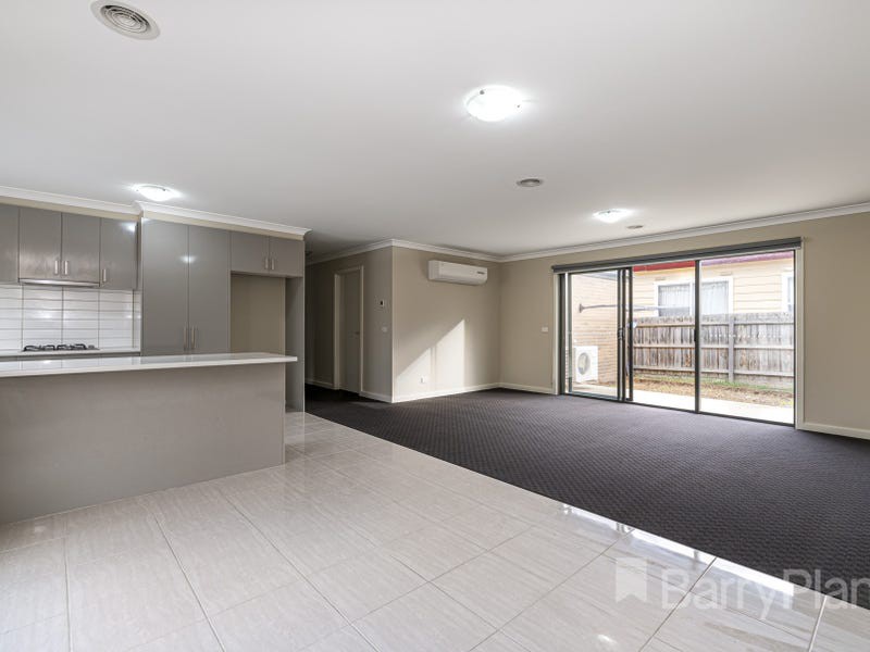 1/3 Anderson Street, Pakenham, VIC 3810, Pakenham - Thumbnail 3