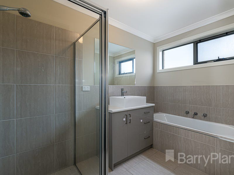 1/3 Anderson Street, Pakenham, VIC 3810, Pakenham - Thumbnail 5