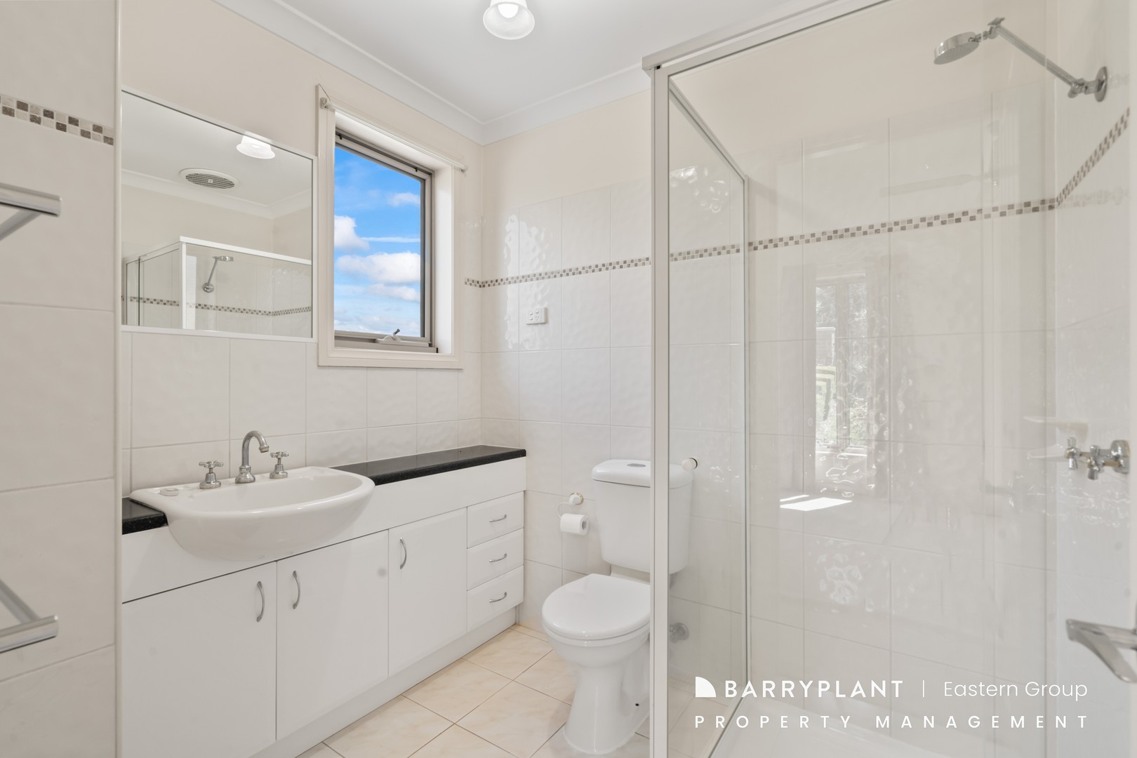 1/3 Buckingham Crescent, Doncaster, VIC 3108, Doncaster - Thumbnail 6