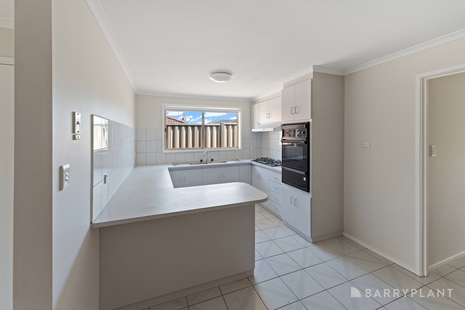 1/3 Nadur Court, St Albans, VIC 3021, St Albans - Thumbnail 6