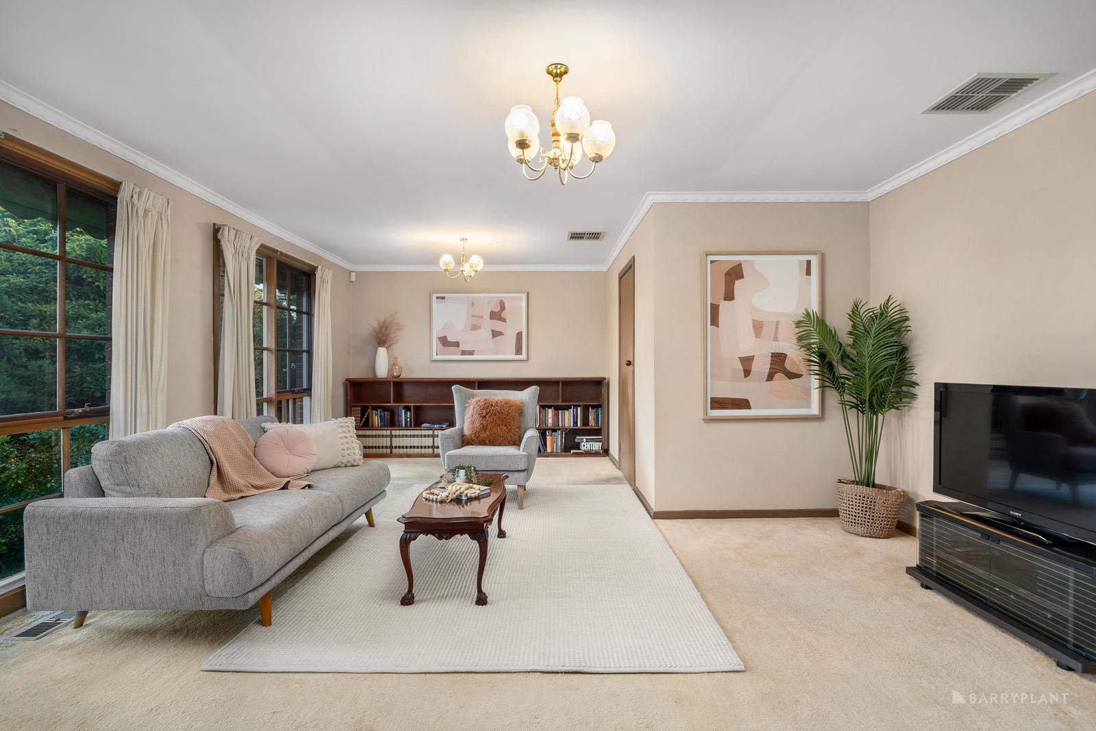 1/3 Ovens Street, Box Hill North, VIC 3129, Box Hill North - Thumbnail 2