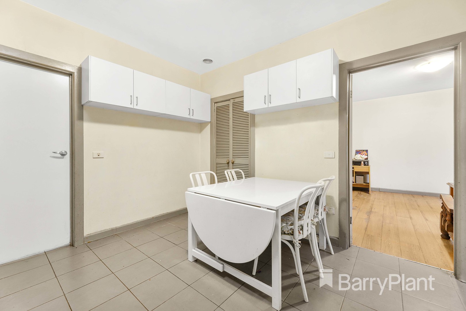 1/3 Pine Road, Bayswater, VIC 3153, Bayswater - Thumbnail 3