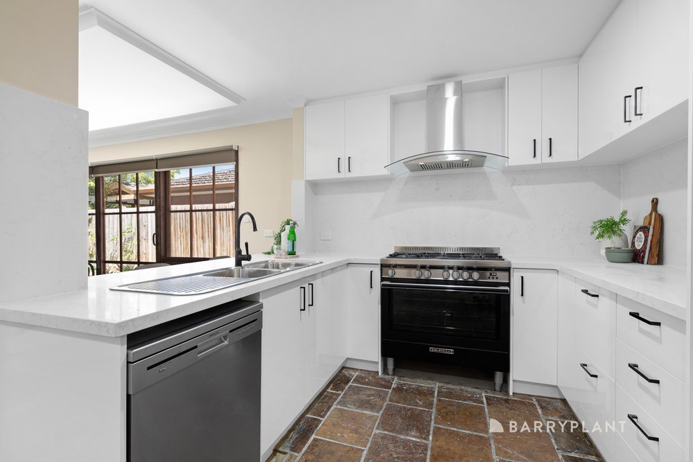 1/3 Scullin Court, Mill Park, VIC 3082, Mill Park - Thumbnail 4