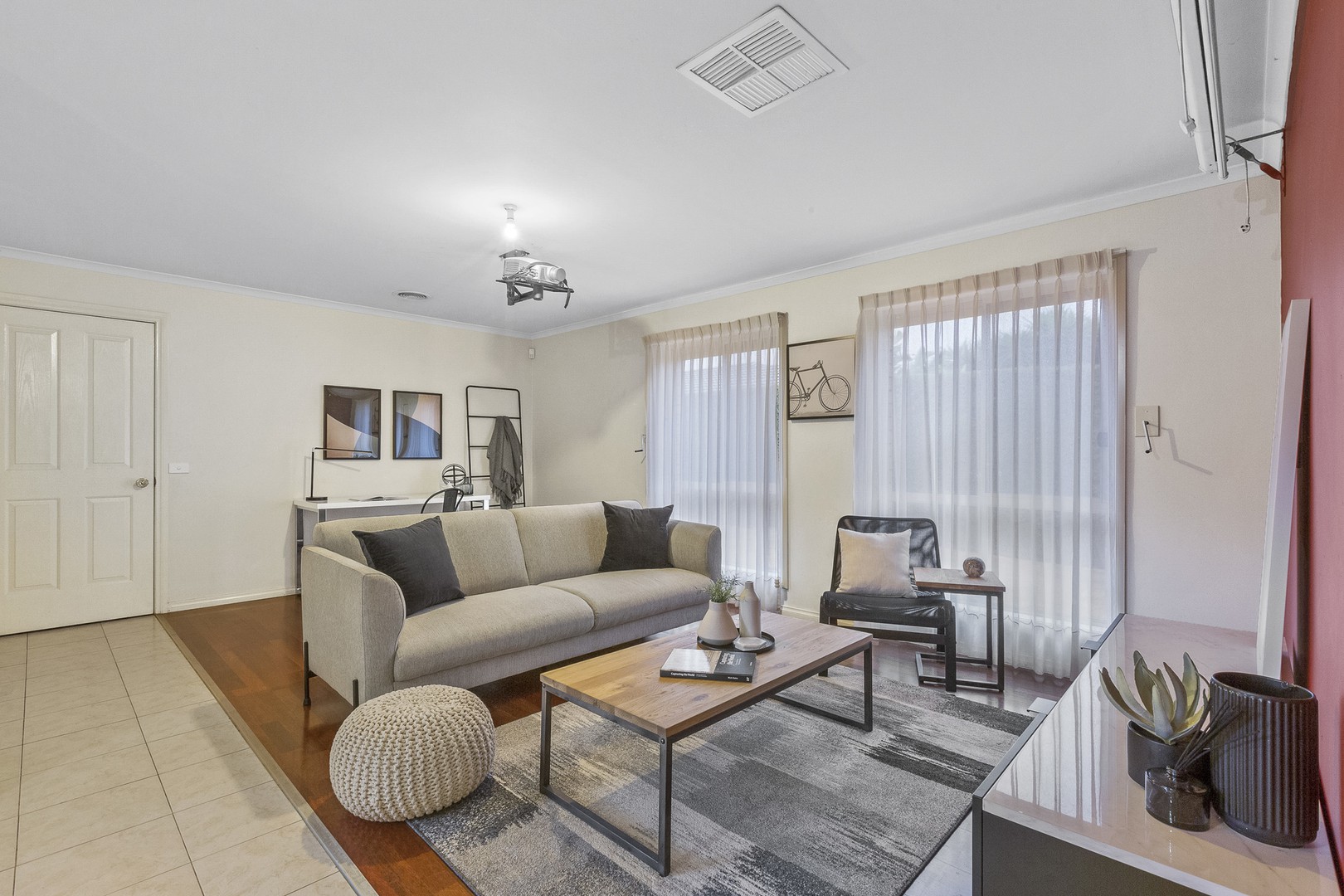 1/3 Sylvia Close, Hillside, VIC 3037, Hillside - Thumbnail 3