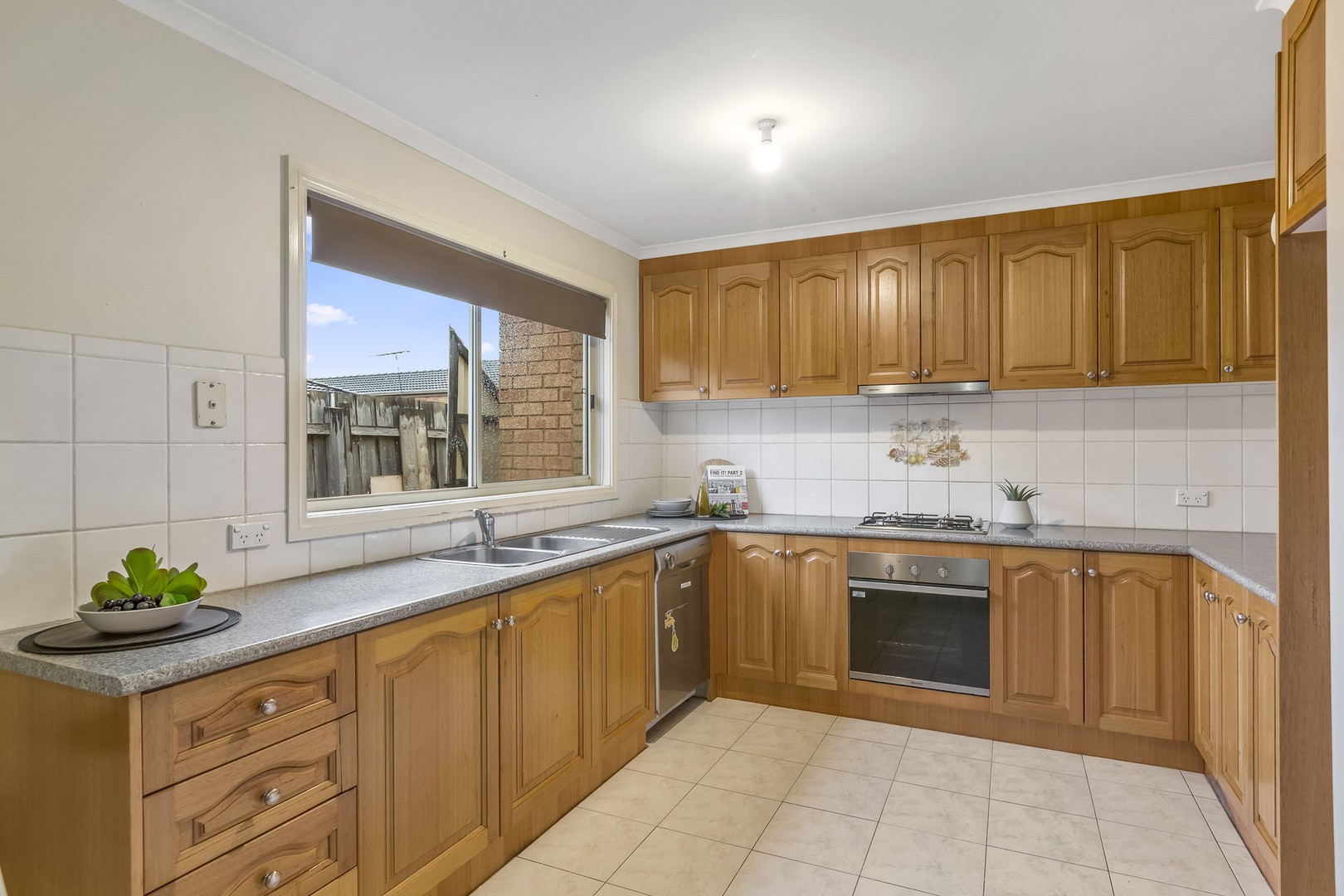 1/3 Sylvia Close, Hillside, VIC 3037, Hillside - Thumbnail 5