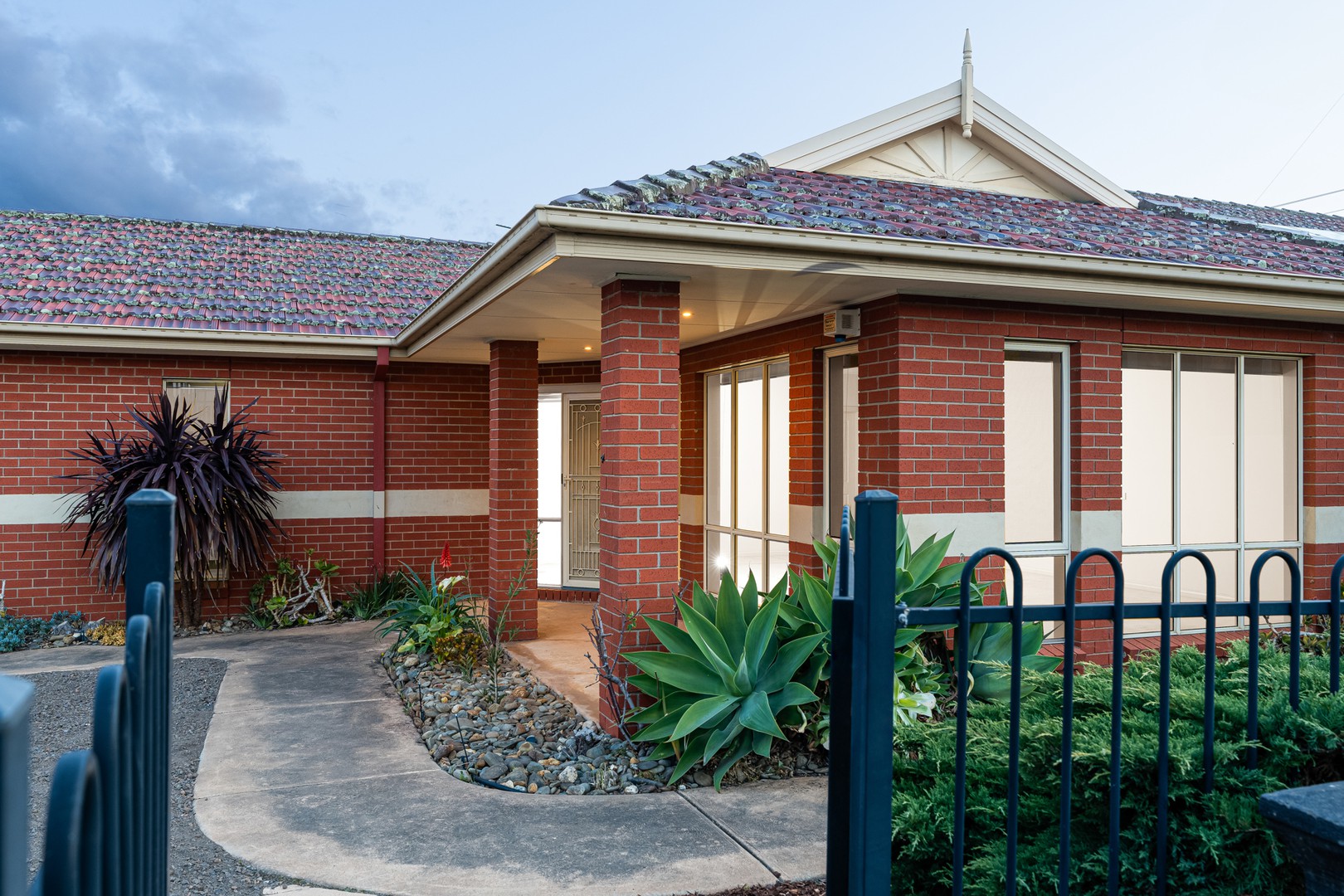 1-3 University Drive, Highton, VIC 3216, Highton - Thumbnail 3