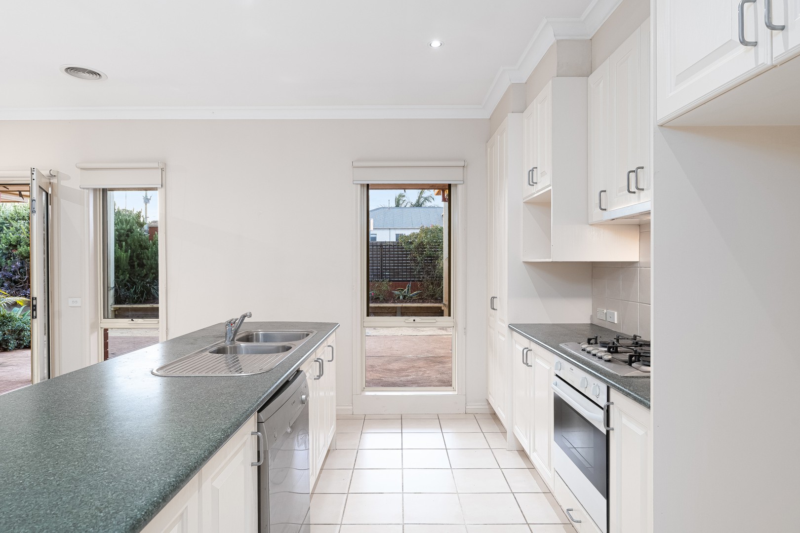 1-3 University Drive, Highton, VIC 3216, Highton - Thumbnail 6