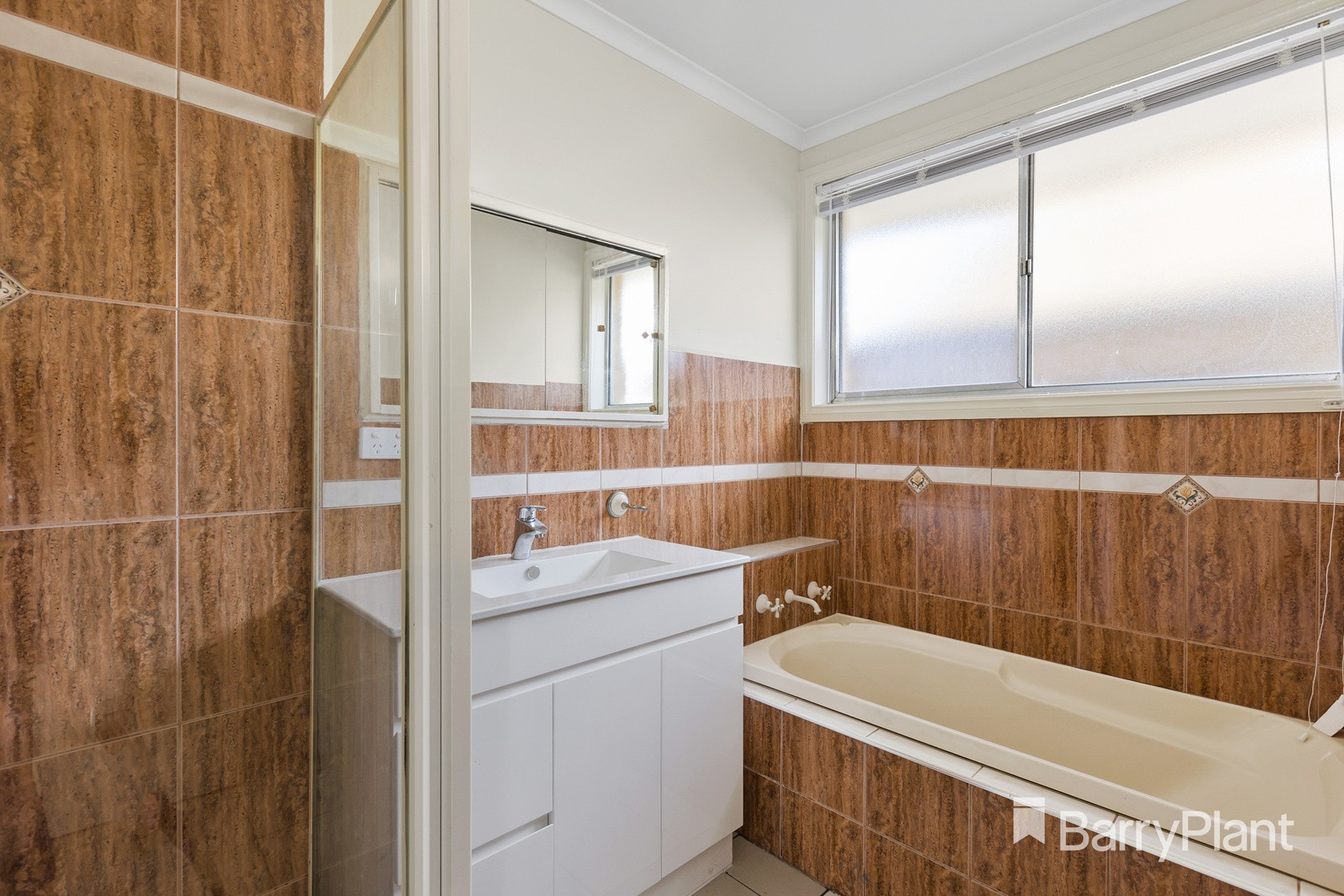 1/3 Woodlea Drive, Glen Waverley, VIC 3150, Glen Waverley - Thumbnail 8