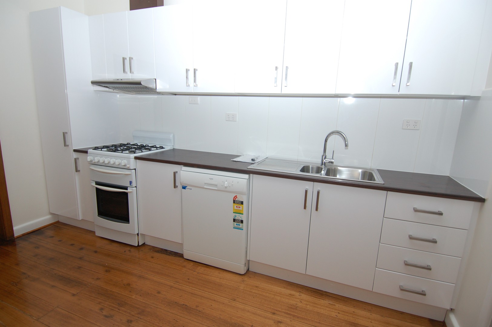 1/30 Gladstone Road, Briar Hill, VIC 3088, Briar Hill - Thumbnail 4