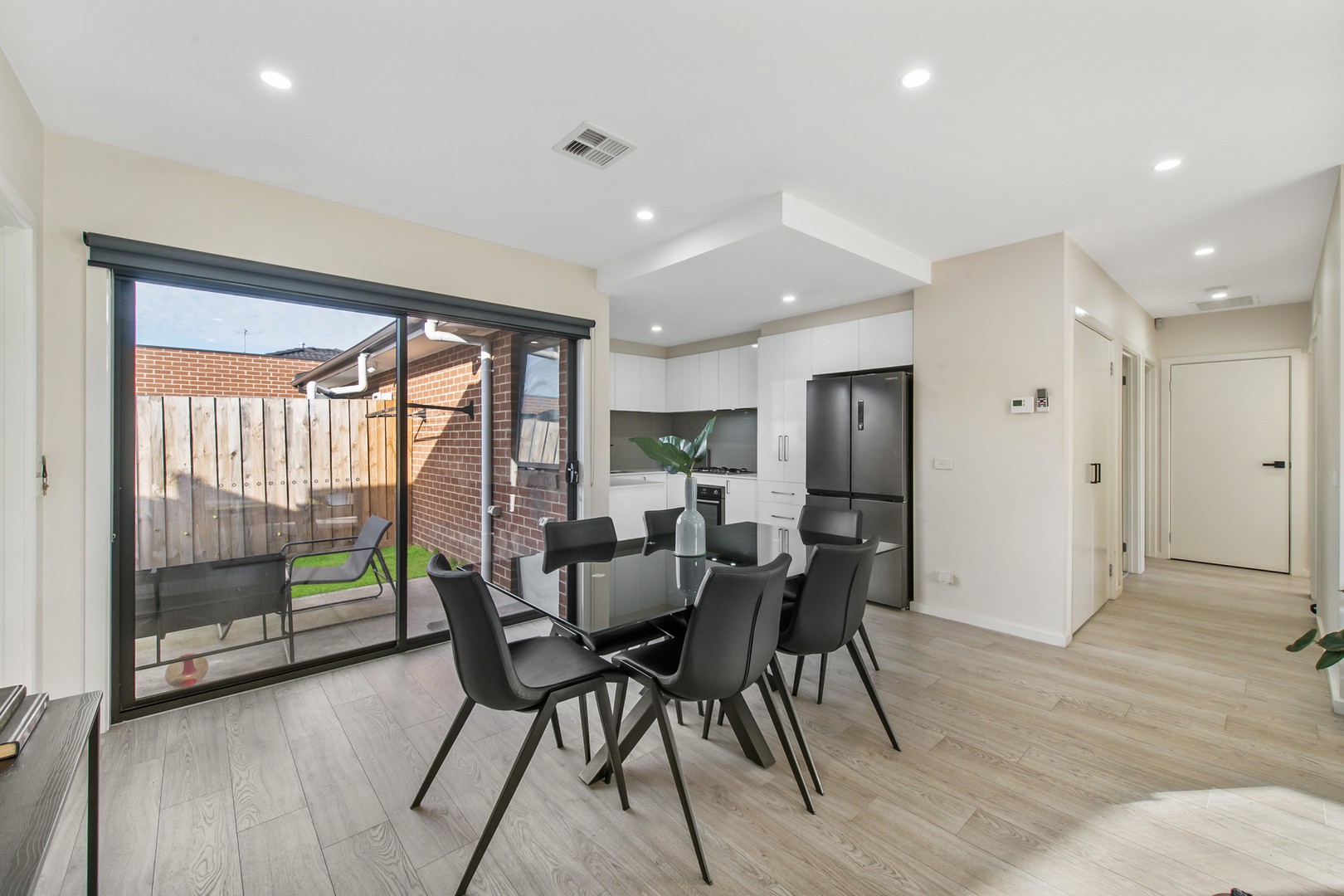1/30 Hannah Avenue, Hillside, VIC 3037, Hillside - Thumbnail 6