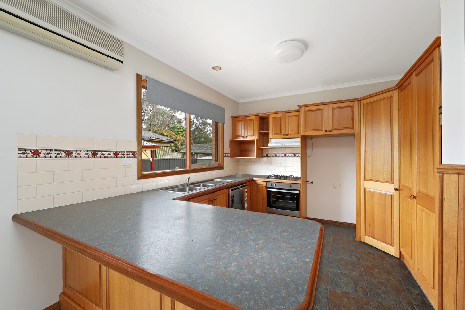 1/30 Paton Crescent, Boronia, VIC 3155, Boronia - Thumbnail 2