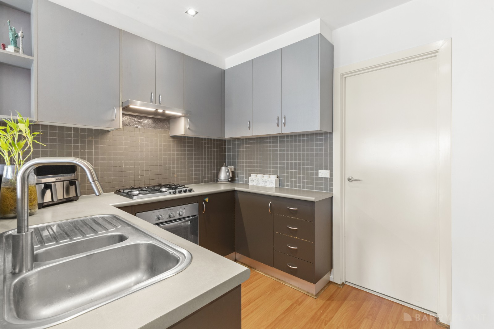 1/31 Dunblane Road, Noble Park, VIC 3174, Noble Park - Thumbnail 3
