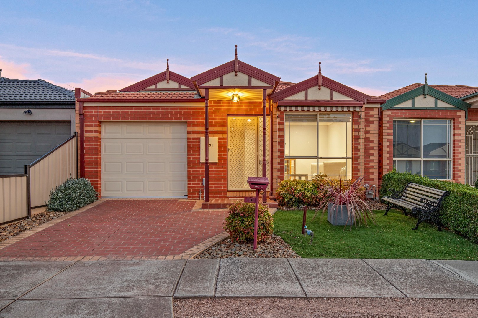 1/31 Jade Way, Hillside, VIC 3037, Hillside - Thumbnail 3