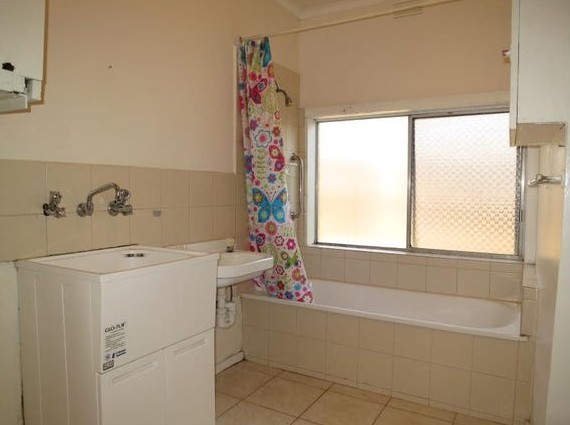 1/31 Johnston Street, Mentone, VIC 3194, Mentone - Thumbnail 5
