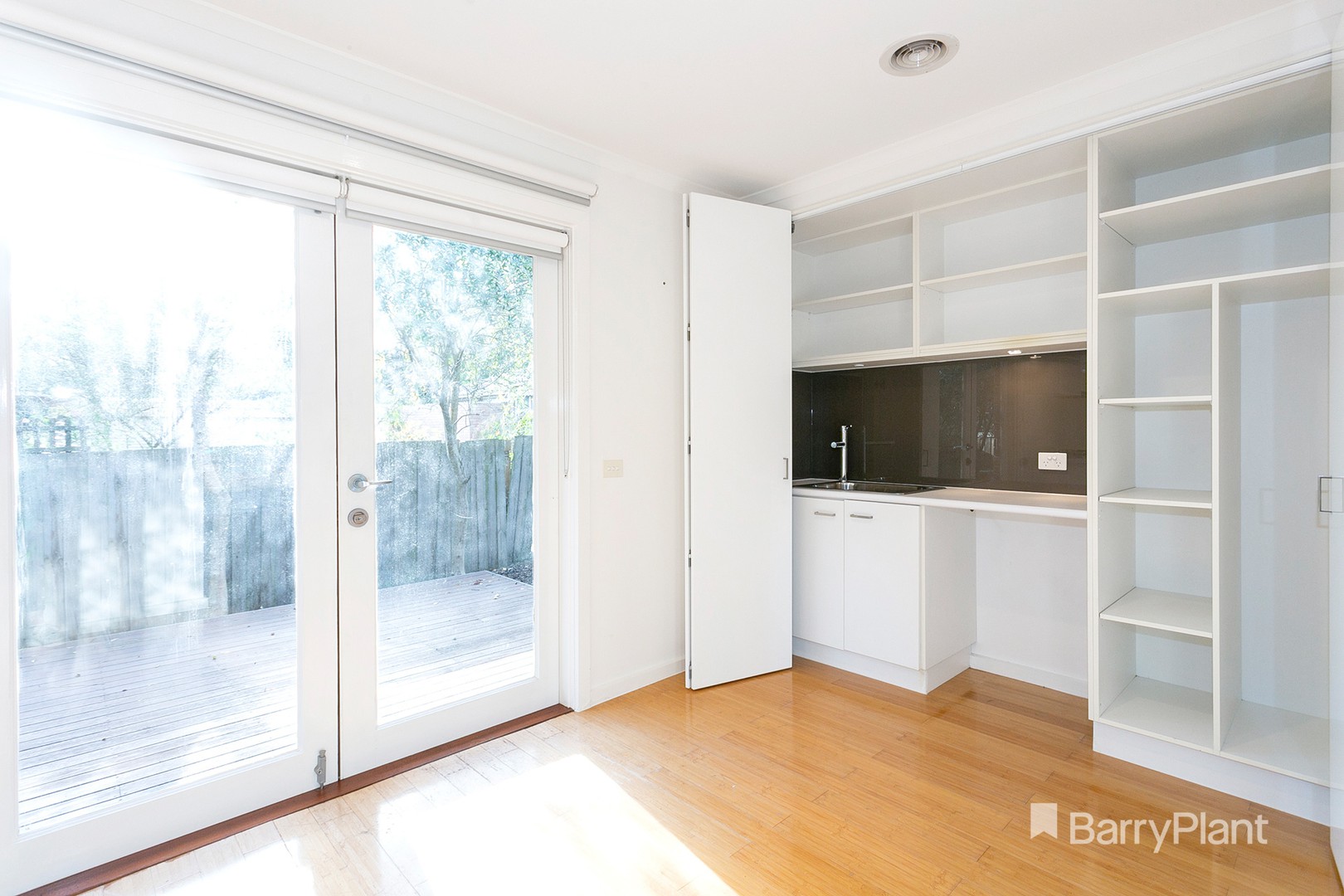 1/31 Peel Street, Berwick, VIC 3806 - Thumbnail 2 - 25/01/2024