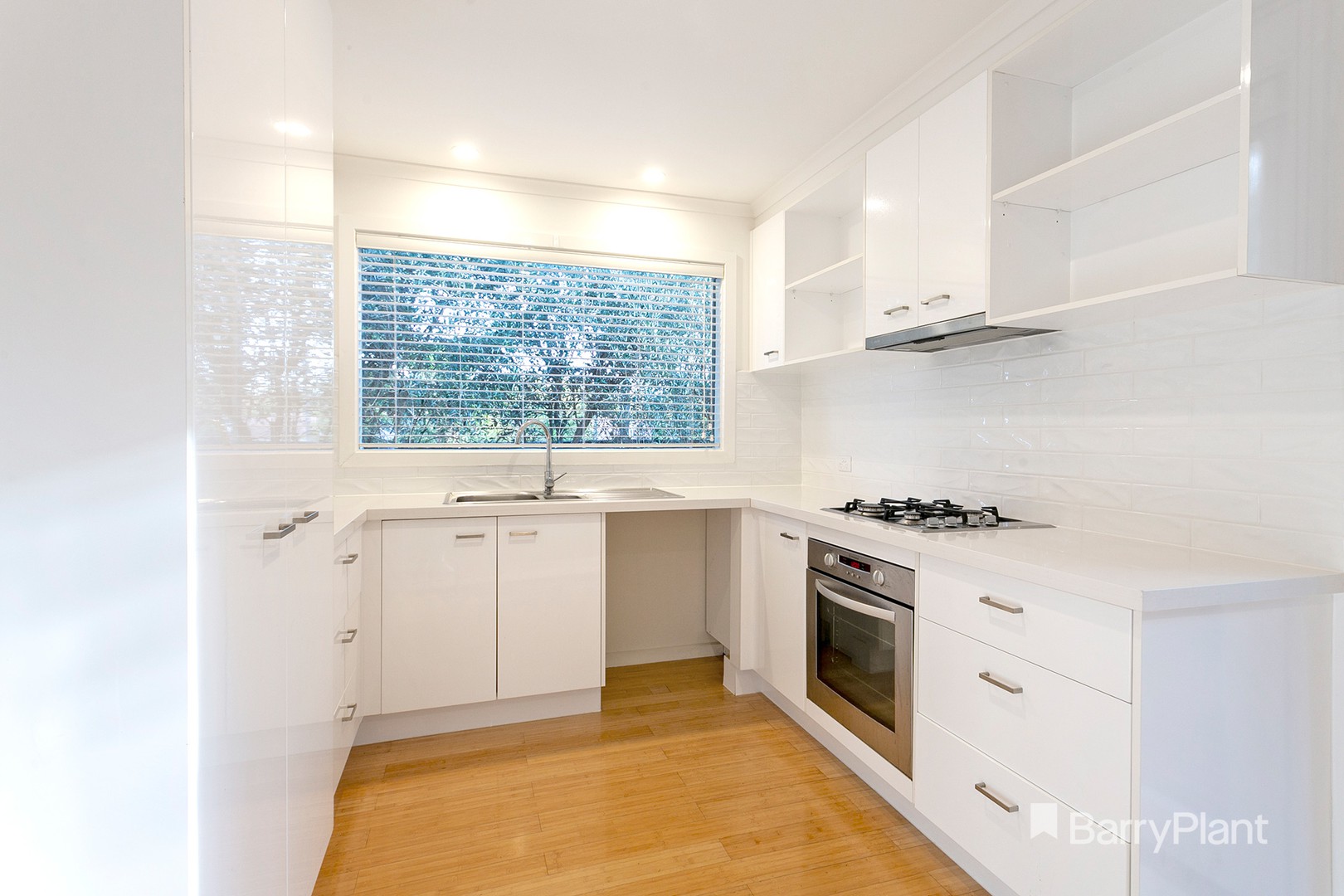 1/31 Peel Street, Berwick, VIC 3806, Berwick - Thumbnail 3