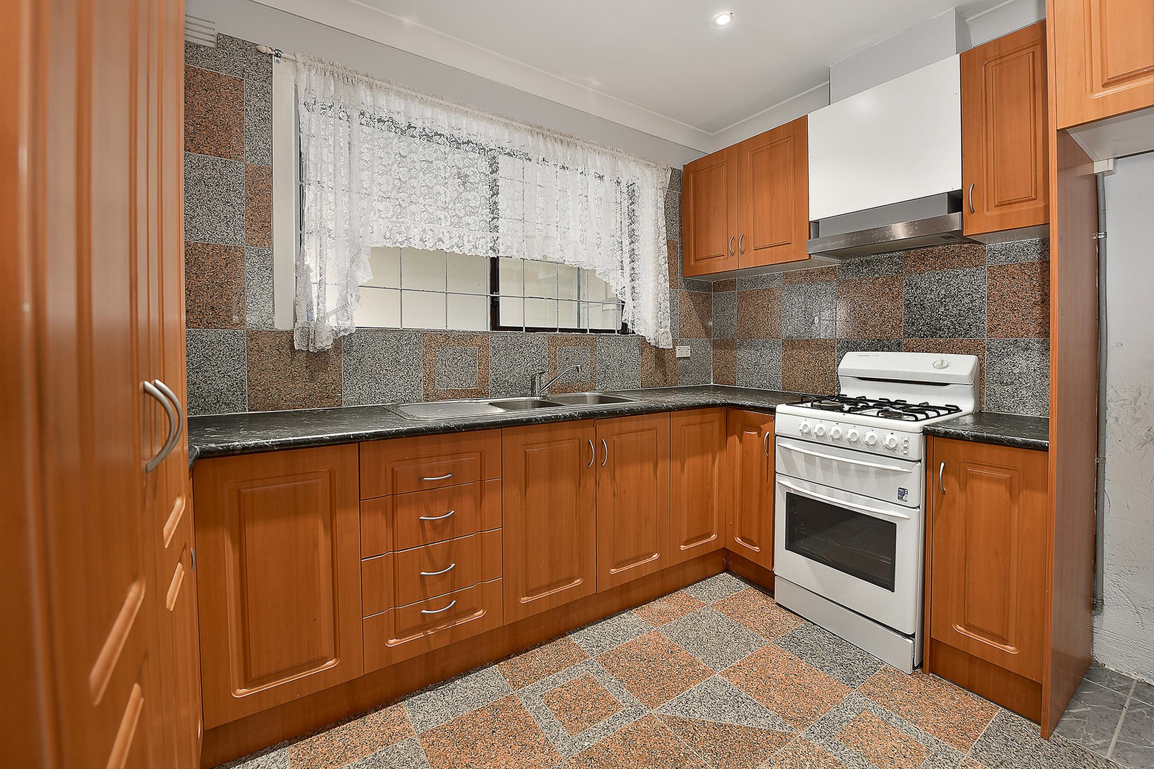 1/313 Brunswick Road, Brunswick, VIC 3056 - Thumbnail 2 - 22/05/2023