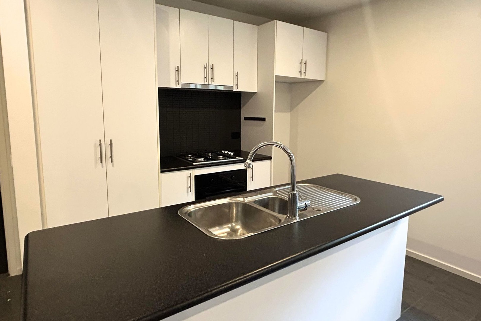 1/32 Cosmos Street, Dromana, VIC 3936 - Thumbnail 1 - 28/04/2026