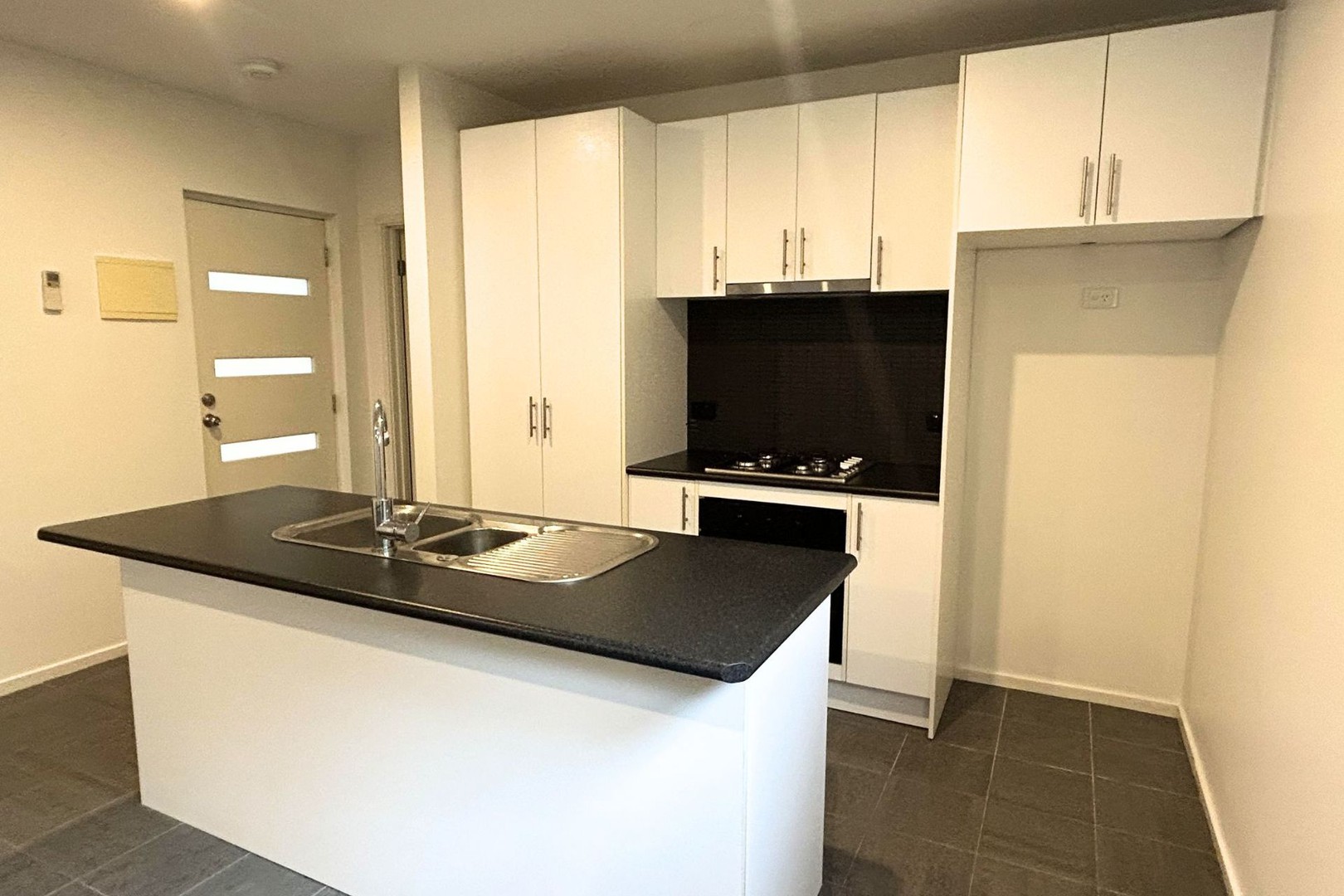 1/32 Cosmos Street, Dromana, VIC 3936 - Thumbnail 2 - 28/04/2026