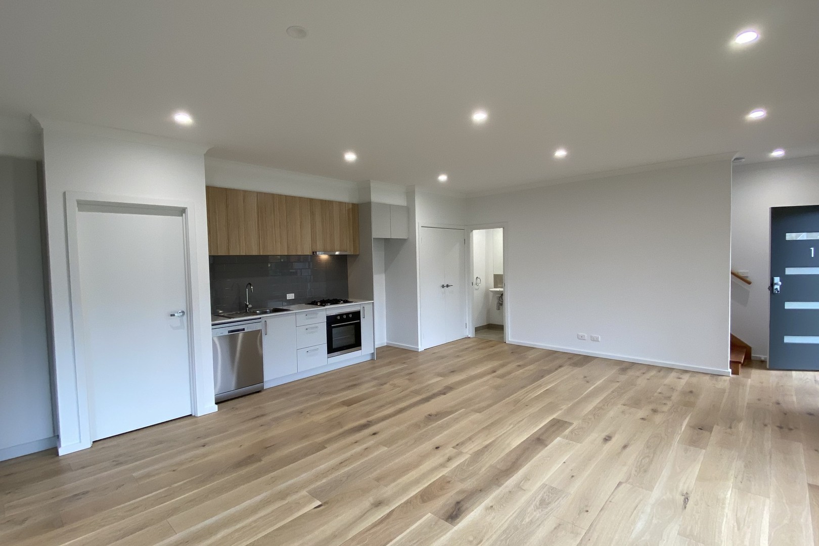 1/32 Delaware Street, Reservoir, VIC 3073, Reservoir - Thumbnail 4