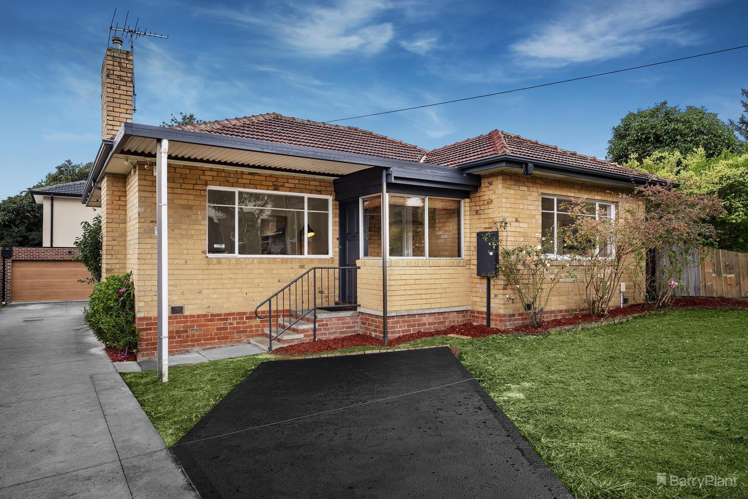 1/32 Karen Street, Box Hill North, VIC 3129, Box Hill North - Thumbnail 2