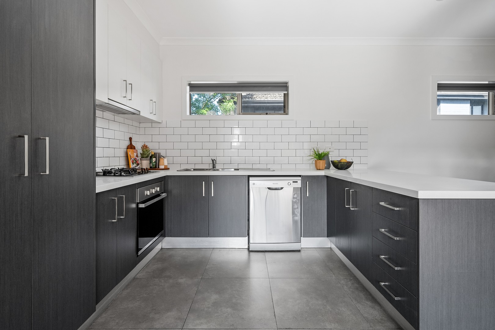 1/32 Loddon Avenue, Reservoir, VIC 3073, Reservoir - Thumbnail 2