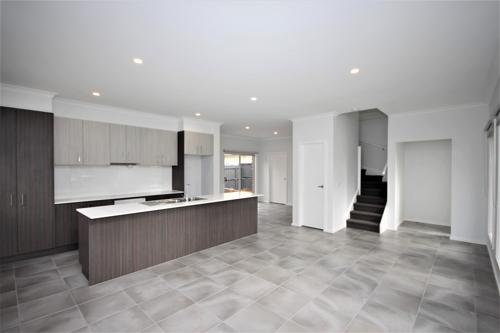 1/33 Apex Avenue, Belmont, VIC 3216 - Thumbnail 1 - 21/03/2025