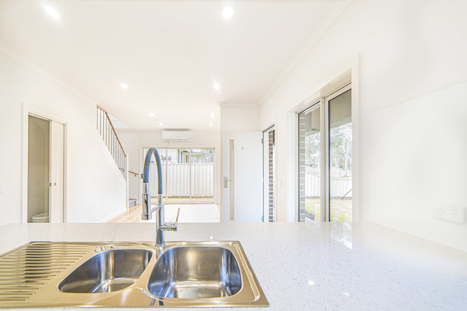 1/33 Clements Grove, Reservoir, VIC 3073, Reservoir - Thumbnail 7