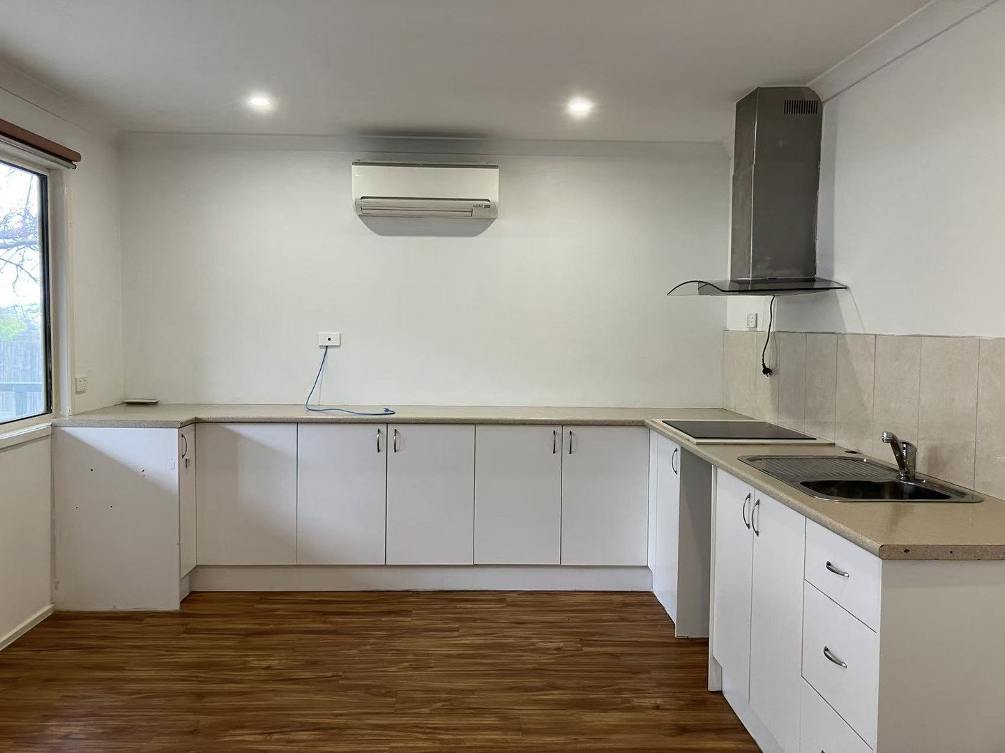 1/33 Dorset Road, Ferntree Gully, VIC 3156 - Thumbnail 1 - 12/09/2025