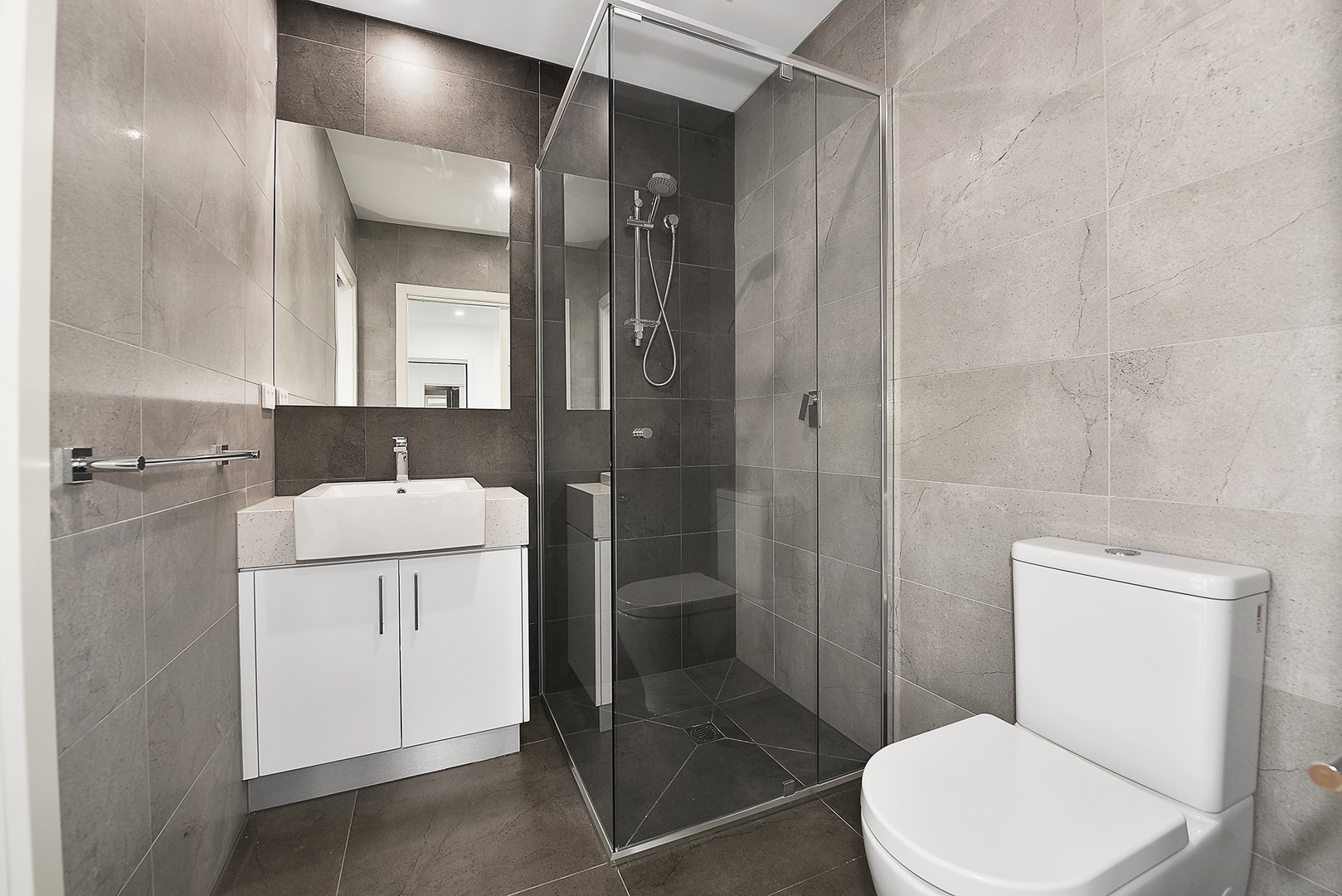 1/33 Fletcher Street, Essendon, VIC 3040, Essendon - Thumbnail 5