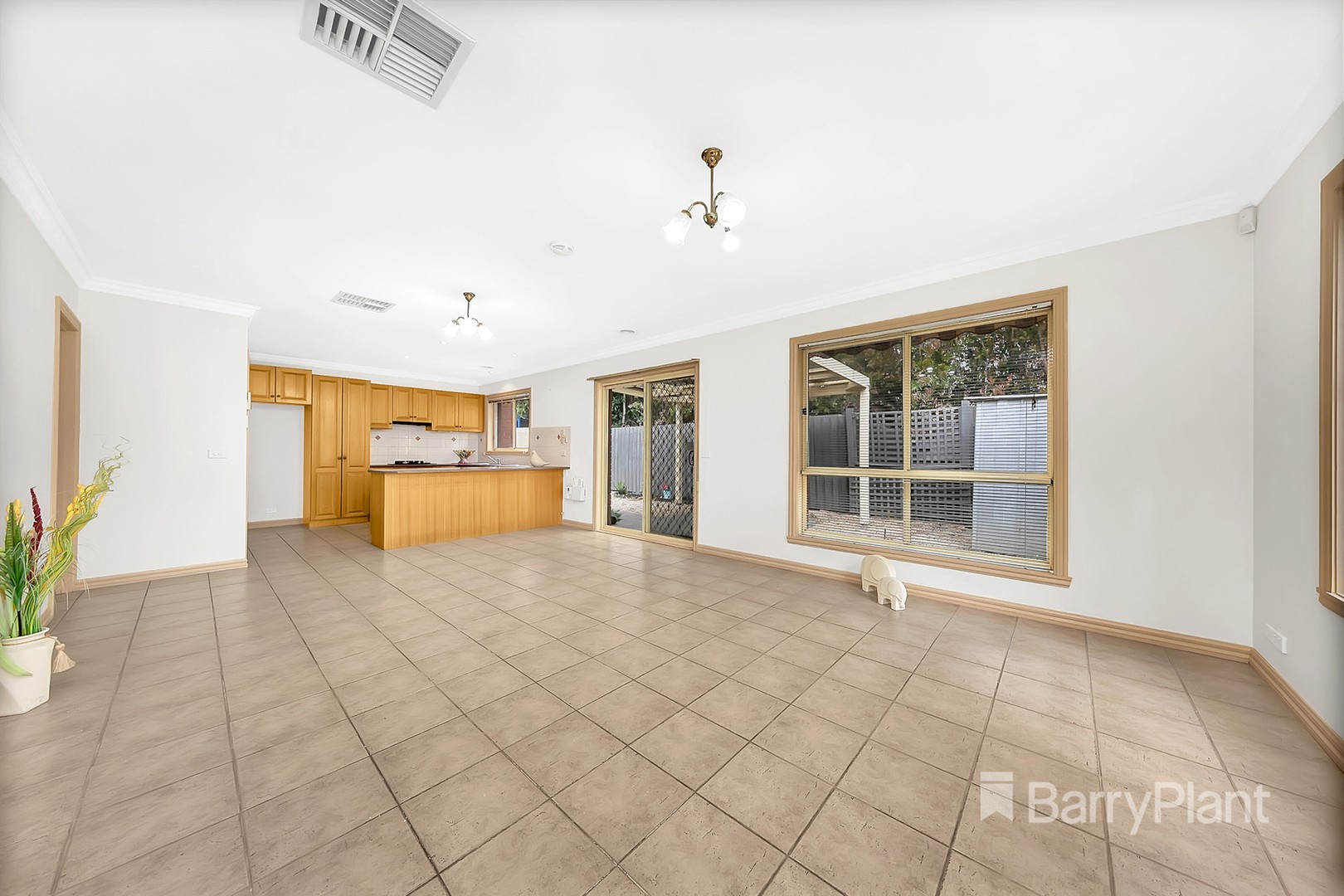 1/33 Gorge RoadSouth Morang, VIC 3752, South Morang - Thumbnail 5