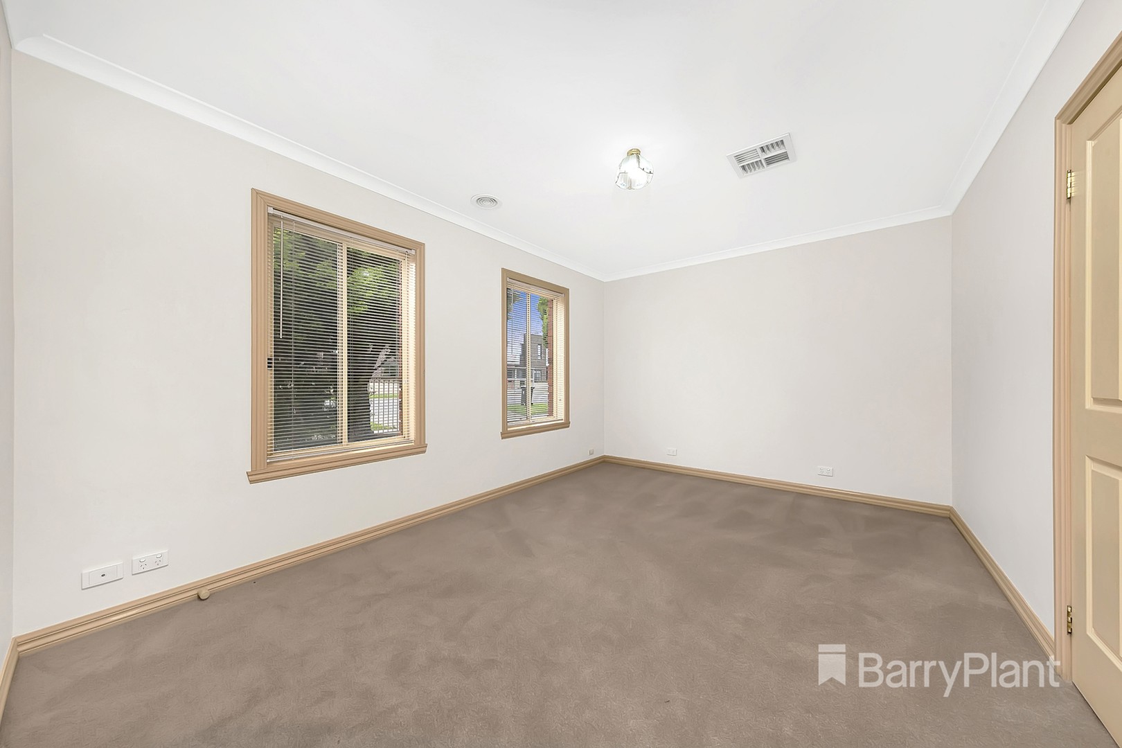 1/33 Gorge RoadSouth Morang, VIC 3752, South Morang - Thumbnail 7