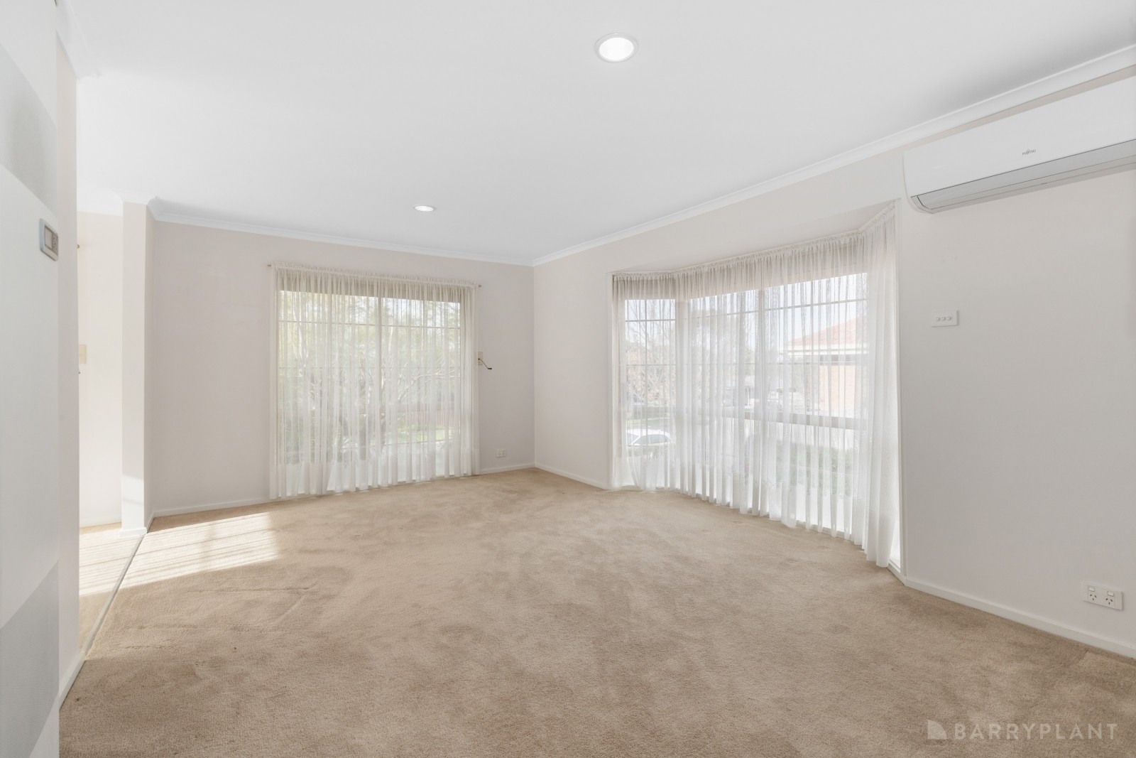 1/34 Ascot Drive, Noble Park North, VIC 3174, Noble Park North - Thumbnail 2