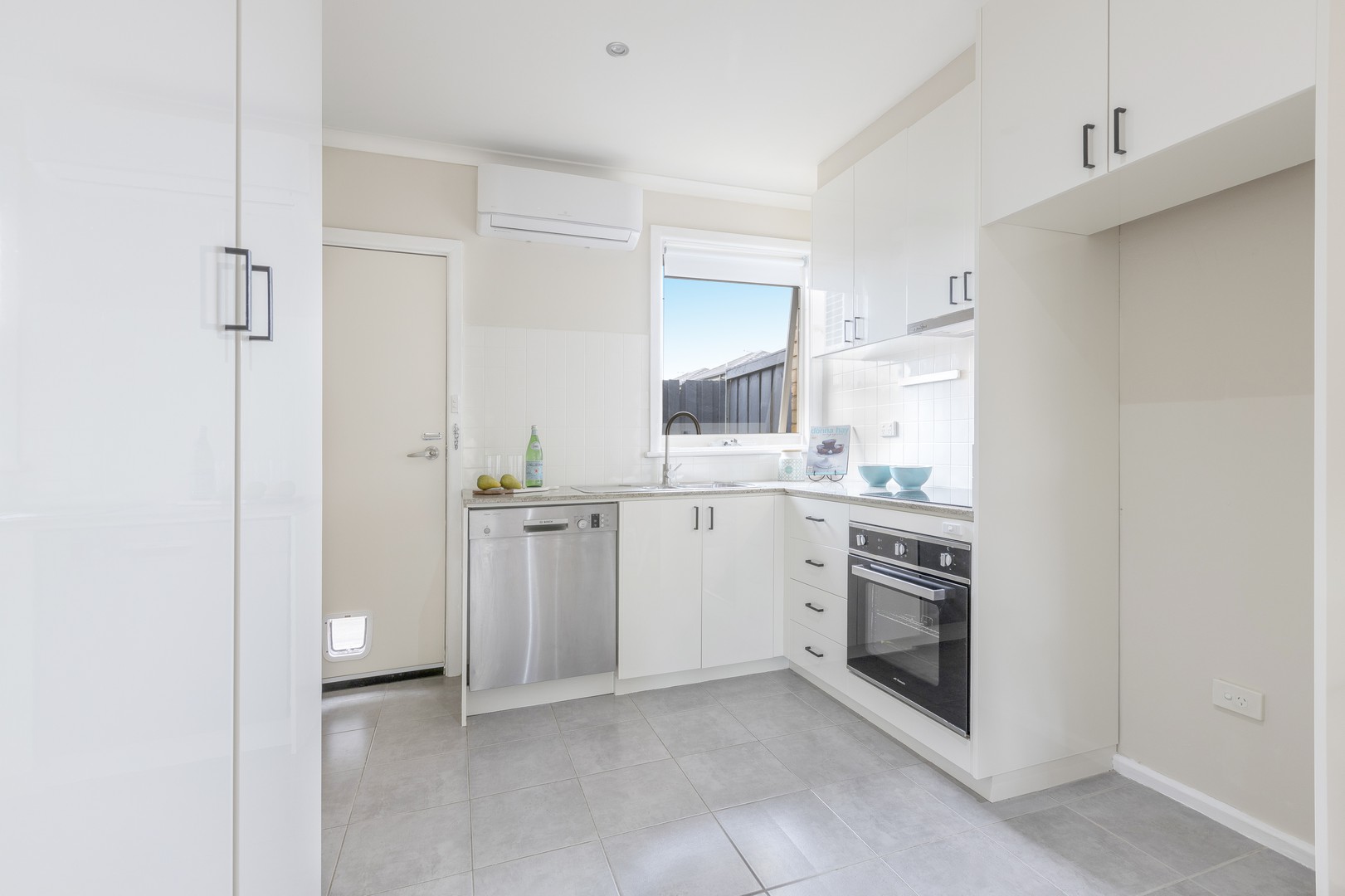 1/34 Bondi Road, Bonbeach, VIC 3196, Bonbeach - Thumbnail 4
