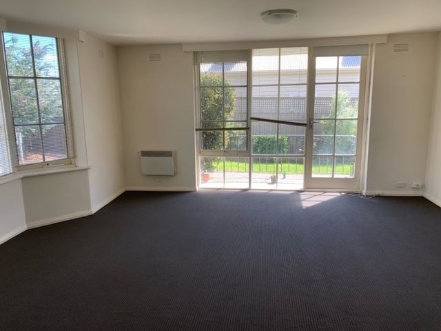 1/34 Ridgeway Avenue, Kew, VIC 3101, Kew - Thumbnail 2