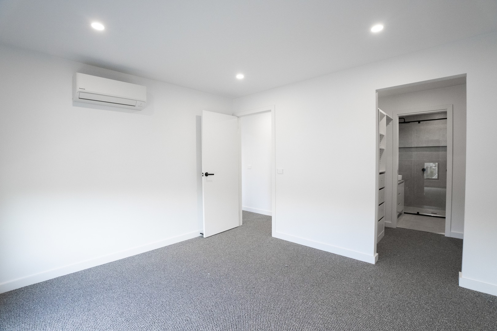 1/35 Richards Street, Coburg, VIC 3058, Coburg - Thumbnail 4